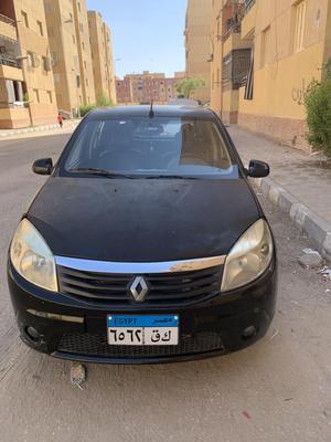 رينو سانديرو 2012