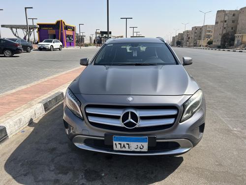 Mercedes GLA 200 2015