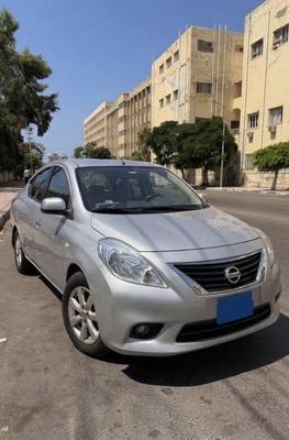 Nissan Sunny 2013