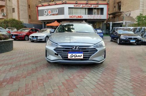 Hyundai Elantra 2020