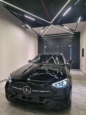 Mercedes C 200 2025