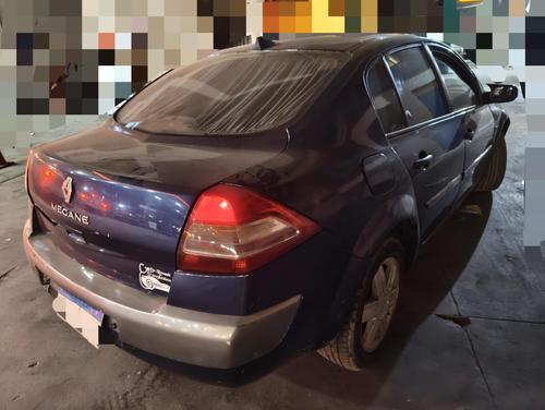 رينو ميجان 2005