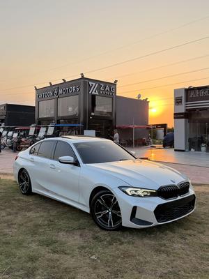 BMW 320i 2023