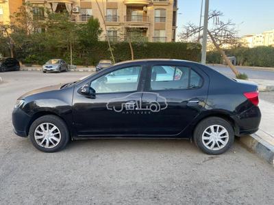 رينو لوجان 2015