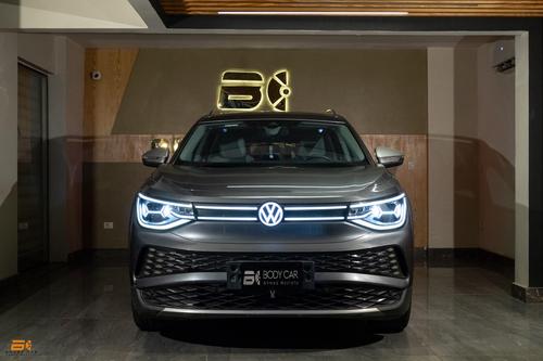 Volkswagen ID 6 2022