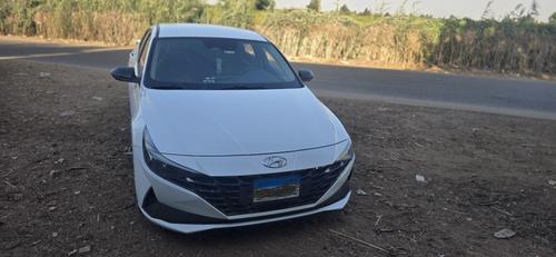 Hyundai Elantra CN7 2021