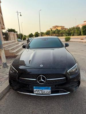 Mercedes E 200 AMG 2021