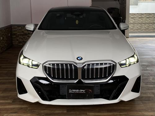 BMW 520 2024