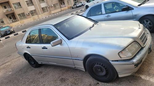 مرسيدس 180 2000