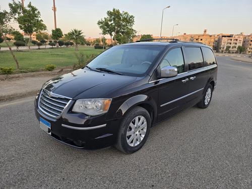 Chrysler Town & Country 2010