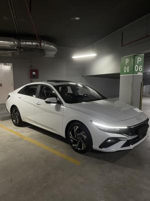 Hyundai Elantra 2025