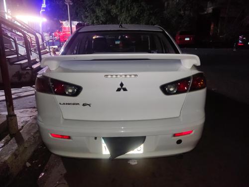 Mitsubishi Lancer EX Shark 2015