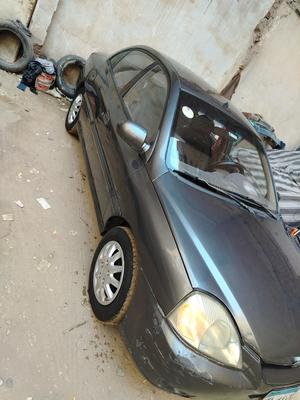 كيا ريو 2004