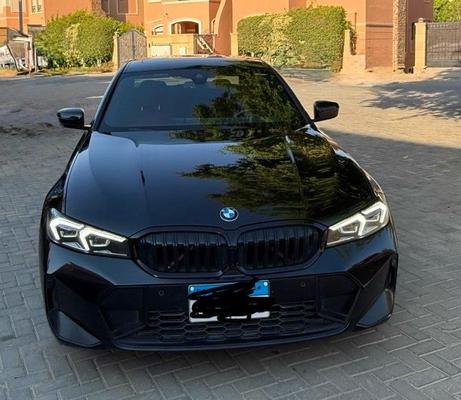 BMW 320 2025