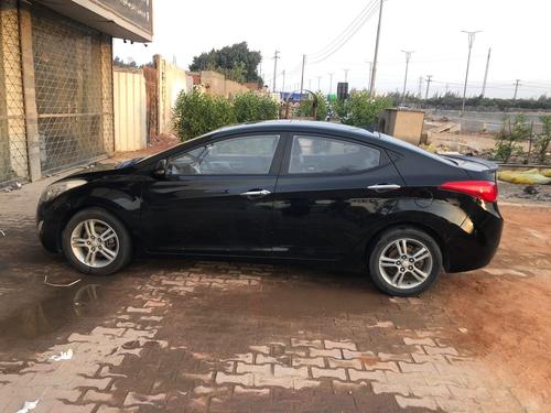 Hyundai Avante 2012