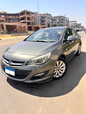 اوبل أسترا 2018