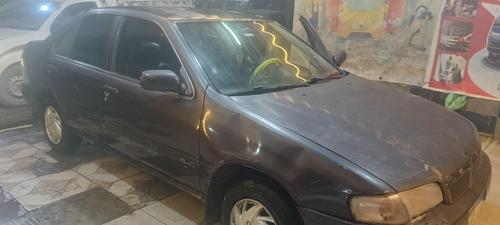 نيسان صنى 2000