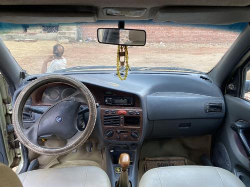 فيات سينا 2000