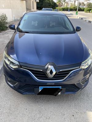 رينو ميجان 2021