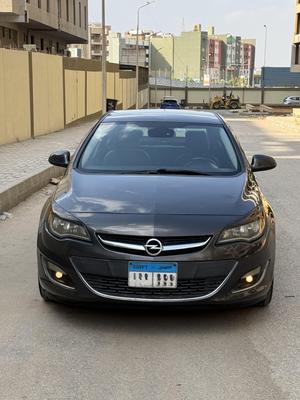 اوبل أسترا 2015
