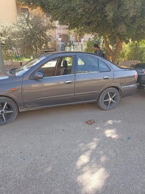 نيسان صنى 2011