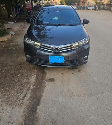 تويوتا كورولا 2015