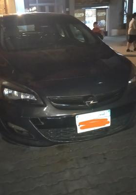 اوبل أسترا 2013