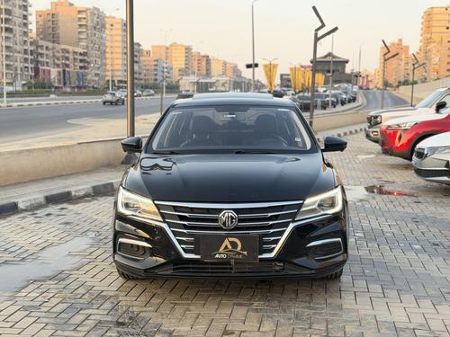 ام جى 5 2022