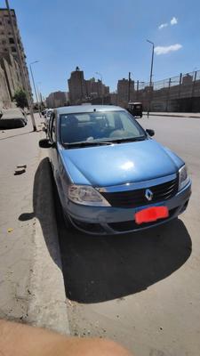 رينو لوجان 2011