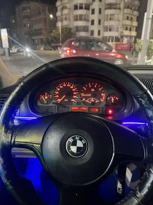 بي ام دبليو 118 2001