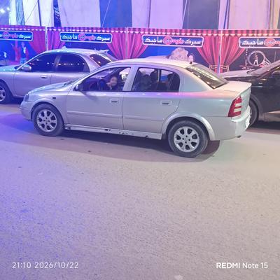 اوبل أسترا 2005