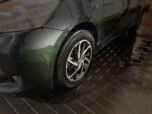 Toyota Yaris 2006