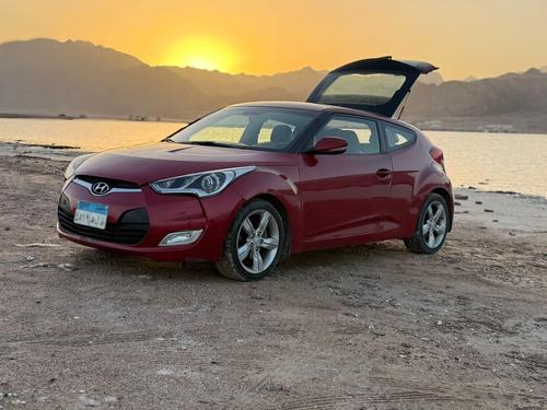 Hyundai Veloster 2012