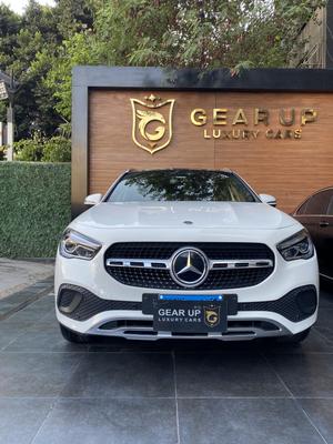 Mercedes GLA 200 2023