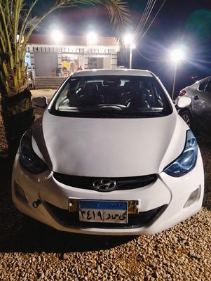 Hyundai Avante 2012