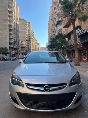 Opel Astra 2016