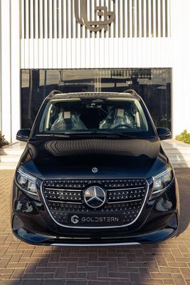Mercedes Viano 2026