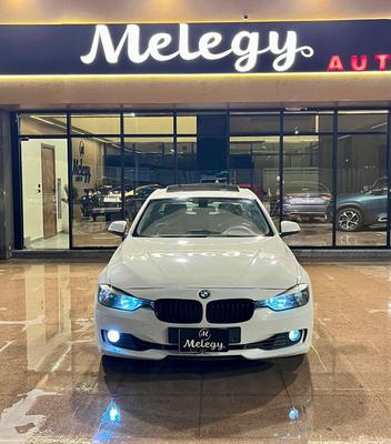 بي ام دبليو 320i 2014