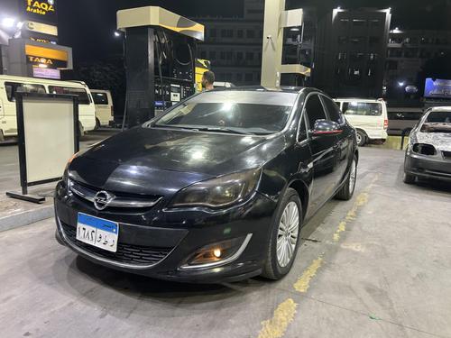 Opel Astra 2015