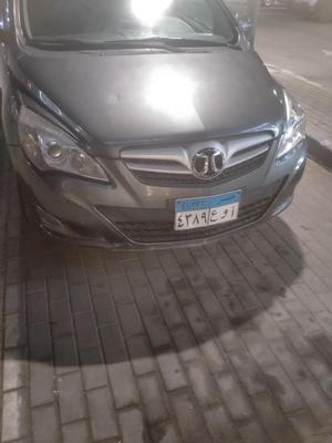 سينوفا A1 2015