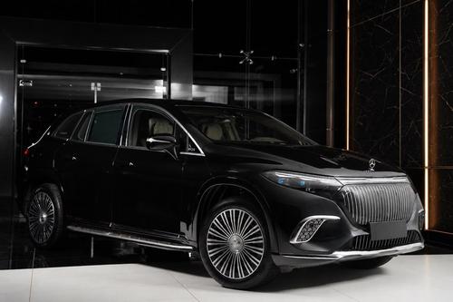 مرسيدس مايباخ EQS 680 2025