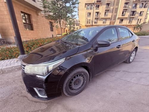 Toyota Corolla 2015