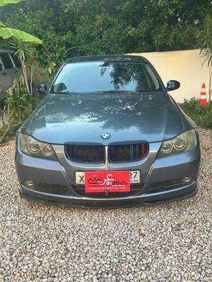 بي ام دبليو 320i 2006
