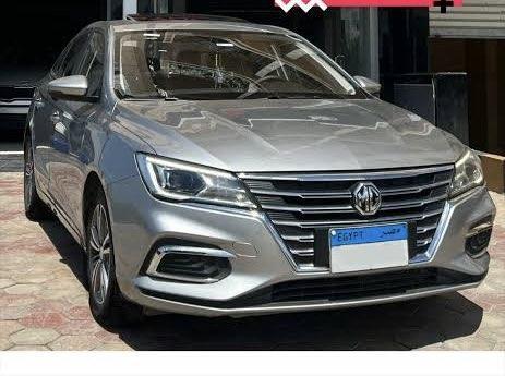 ام جى 5 2025