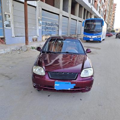 Hyundai Verna 2012