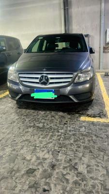 Mercedes B 180 2014