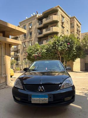 ميتسوبيشي لانسر بومة 2007