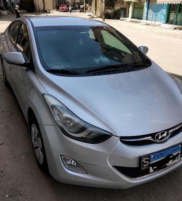 Hyundai Avante 2011
