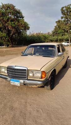 مرسيدس 200 1981