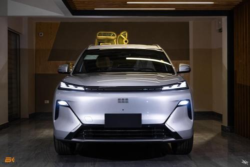 Geely EX5 EM-i 2027